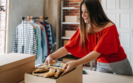 طرح های پاکت پستی برای بسته بندی و ارسال لباس